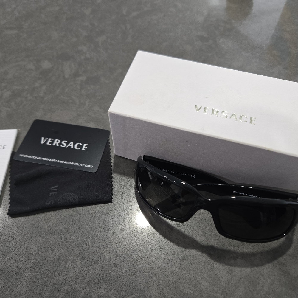 Versace 4044-b Sunglasses